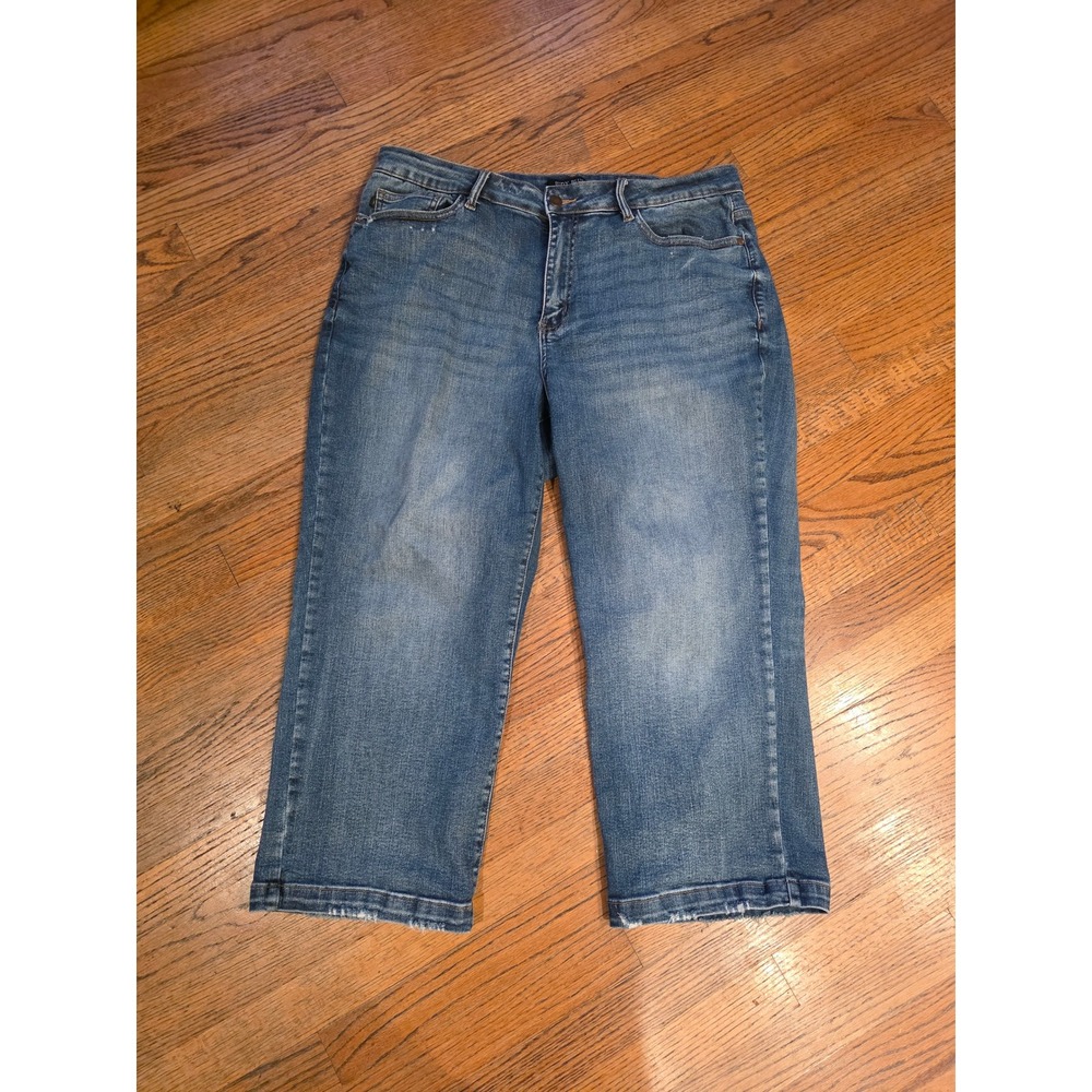 Judy Blue 18W Medium Wash High Rise Cropped Wide Leg Jeans Frayed Hem JB88592 MD
